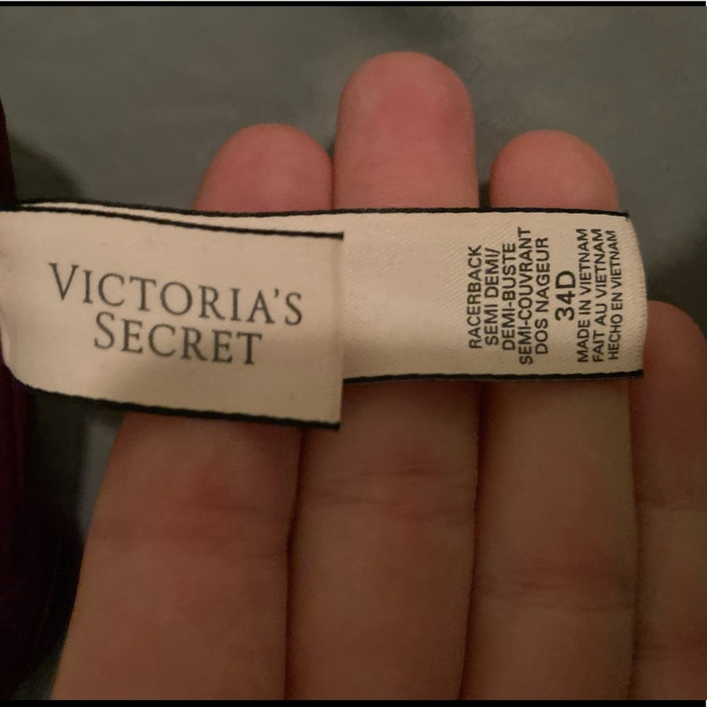 Victoria Secret Bra - Picture 4 of 4
